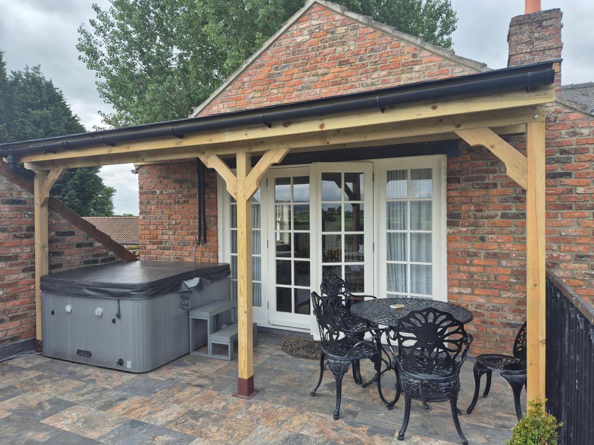 Burtree Country House, Tipi'S, Treehouse & Lodge & House Rooms With Hot Tubs In A Private Garden Thirsk Exteriör bild