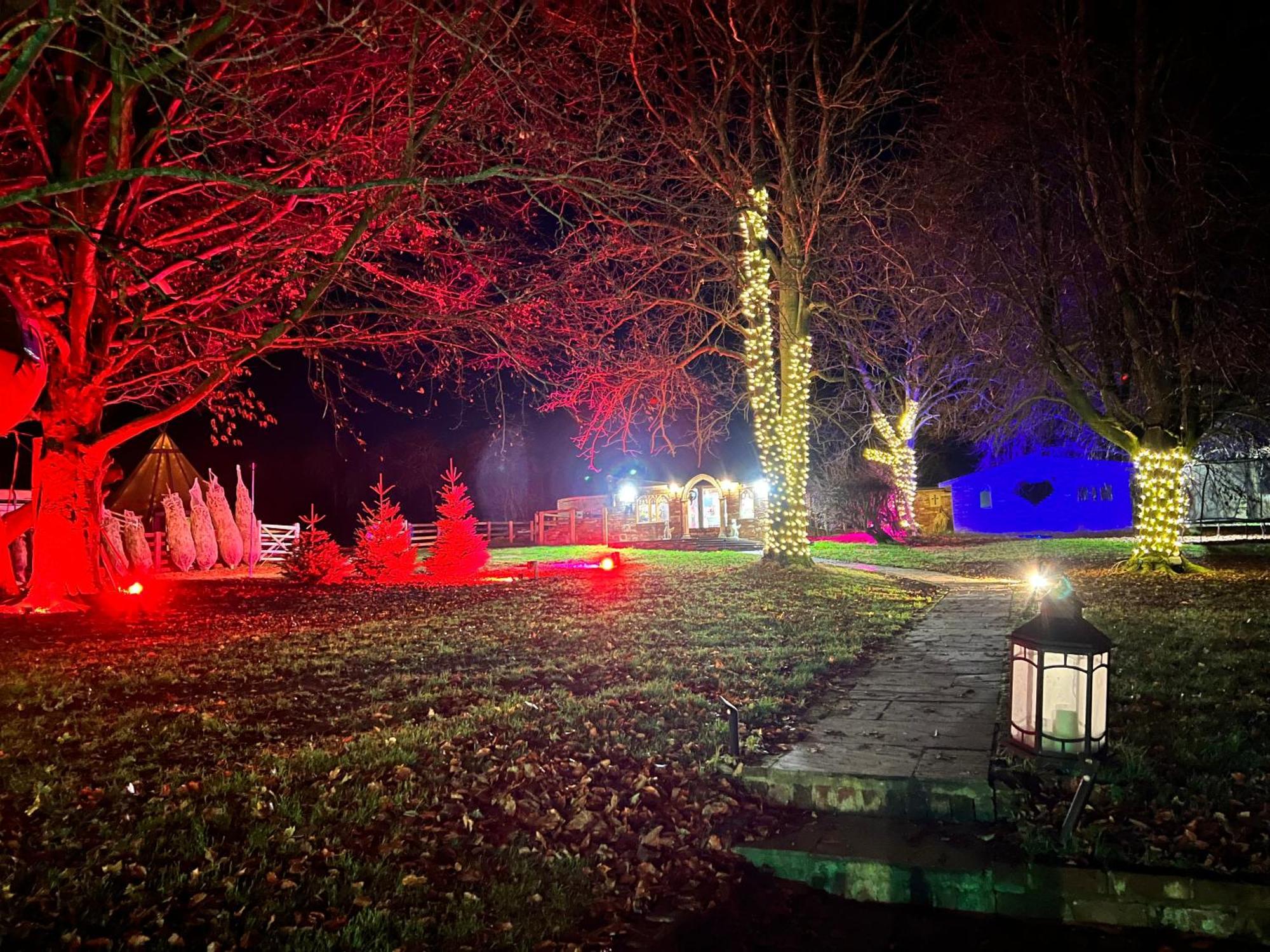 Burtree Country House, Tipi'S, Treehouse & Lodge & House Rooms With Hot Tubs In A Private Garden Thirsk Exteriör bild